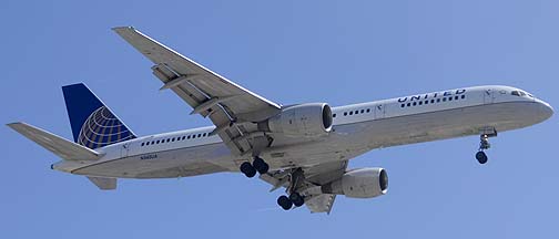 United Boeing 757-222 N545UA, August 20, 2013